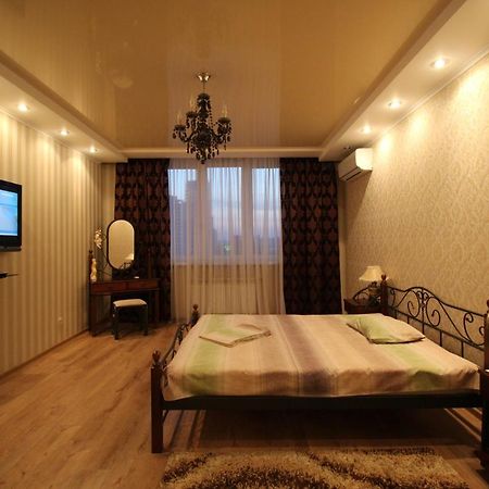 Panoramic View Lux Apartment On Metro Osokorky Kiev Dış mekan fotoğraf