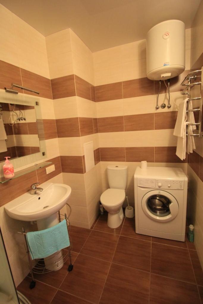 Panoramic View Lux Apartment On Metro Osokorky Kiev Dış mekan fotoğraf